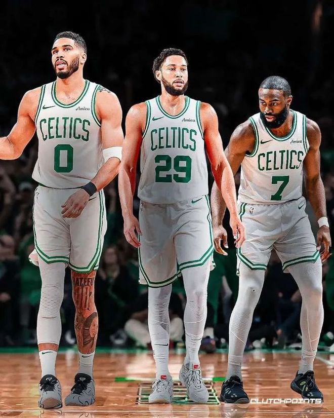 包含巴西男篮完胜凯尔特人B队，西蒙斯一己之力扛起全队的词条