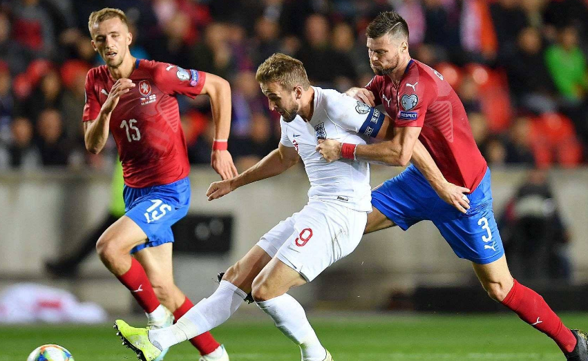 包含国家队欧预赛成绩暴涨，震撼实力展现的词条