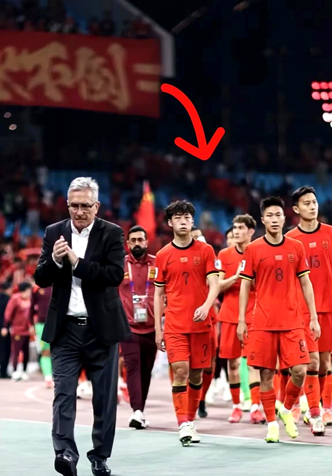 米兰体育-湖北队在客场战胜四川队，取得开门红的简单介绍